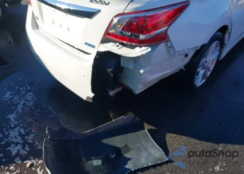 2013 Nissan Altima 2.5 Sv z USA, uszkodzony, nr VIN 1N4AL3AP5DC191448